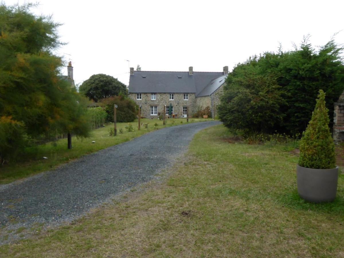 Bed and Breakfast Lesroses1680 Blainville-sur-Mer Esterno foto